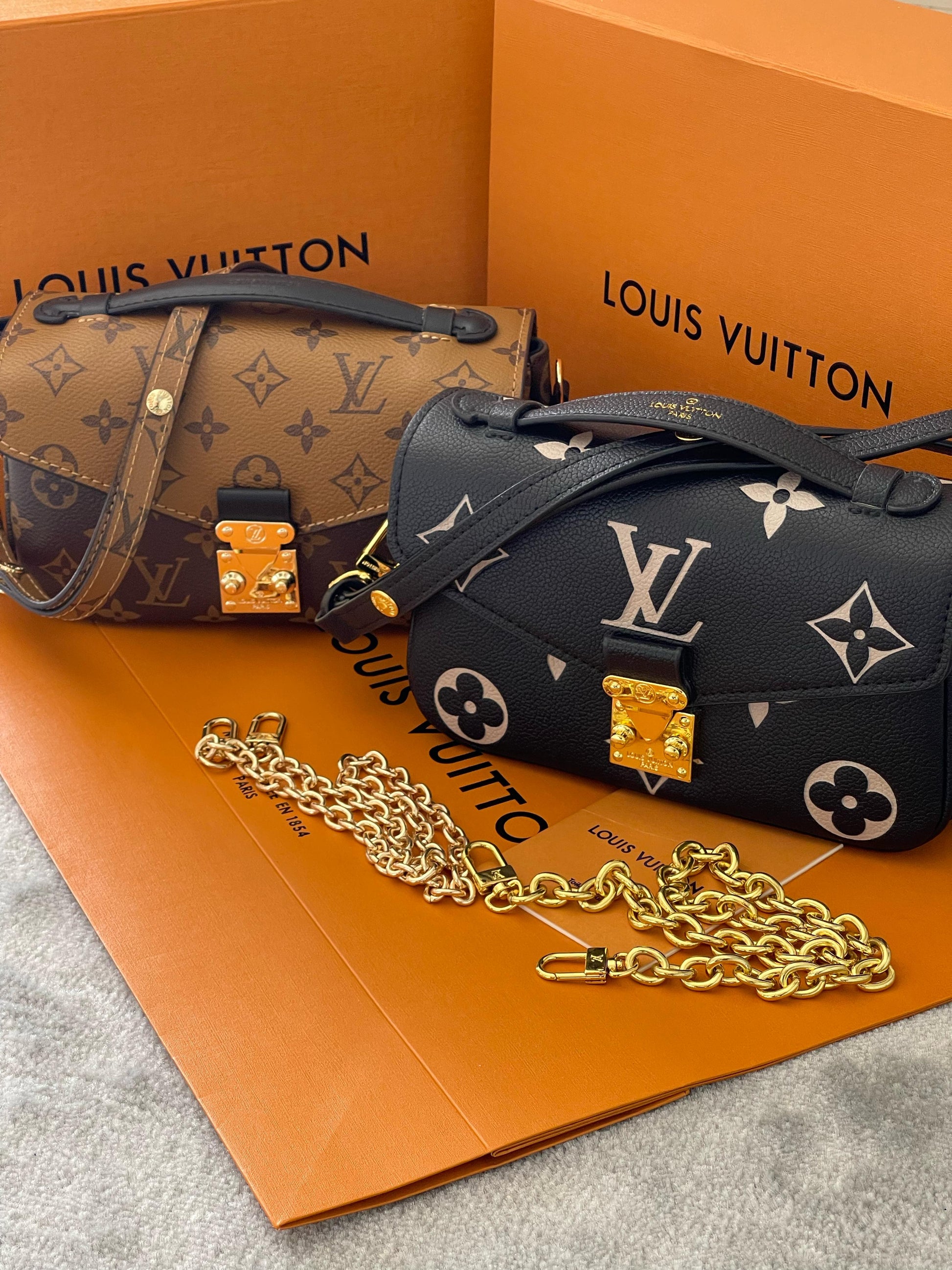 Louis Vuitton Pochette Métis Handbag